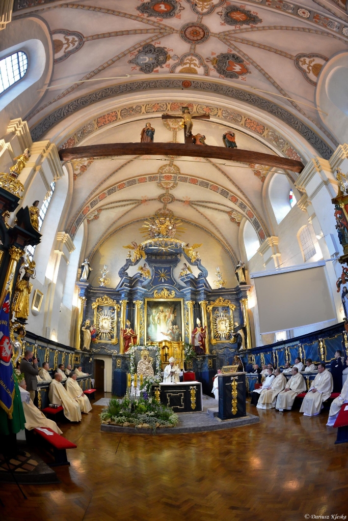 Kościół Panien Dominikanek W Piotrkowie Tryb Kościół Akademicki Panien Dominikanek pw. Matki Bożej Śnieżnej w